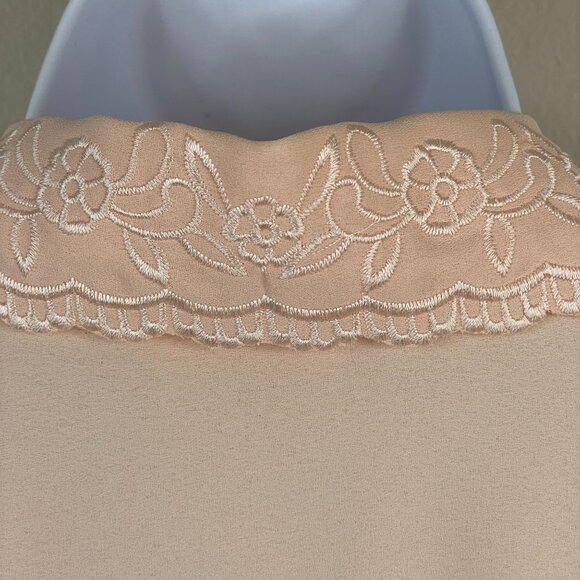 Vintage Romantic Pleated Embroidered Blouse Top 14 Pastel Peach Dainty Sweet - Picture 16 of 16
